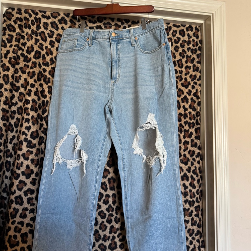 Light Blue Distressed Women Jeans